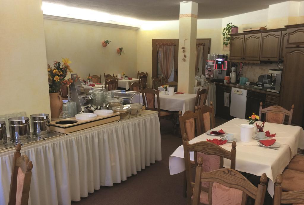 Zum Neuen Schwan Hotel Walluf Ngoại thất bức ảnh