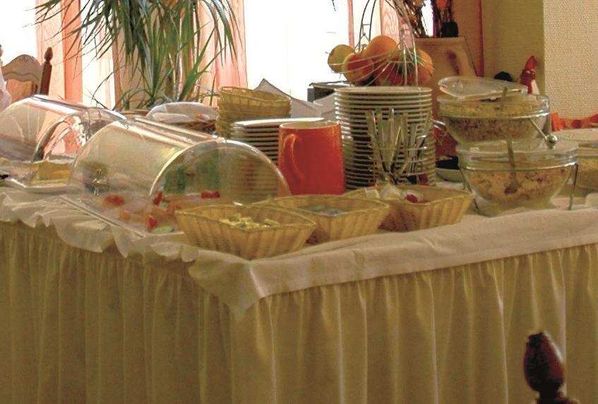 Zum Neuen Schwan Hotel Walluf Ngoại thất bức ảnh