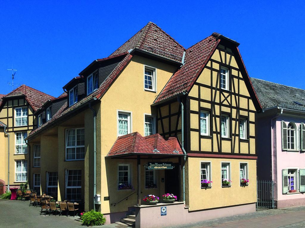 Zum Neuen Schwan Hotel Walluf Ngoại thất bức ảnh