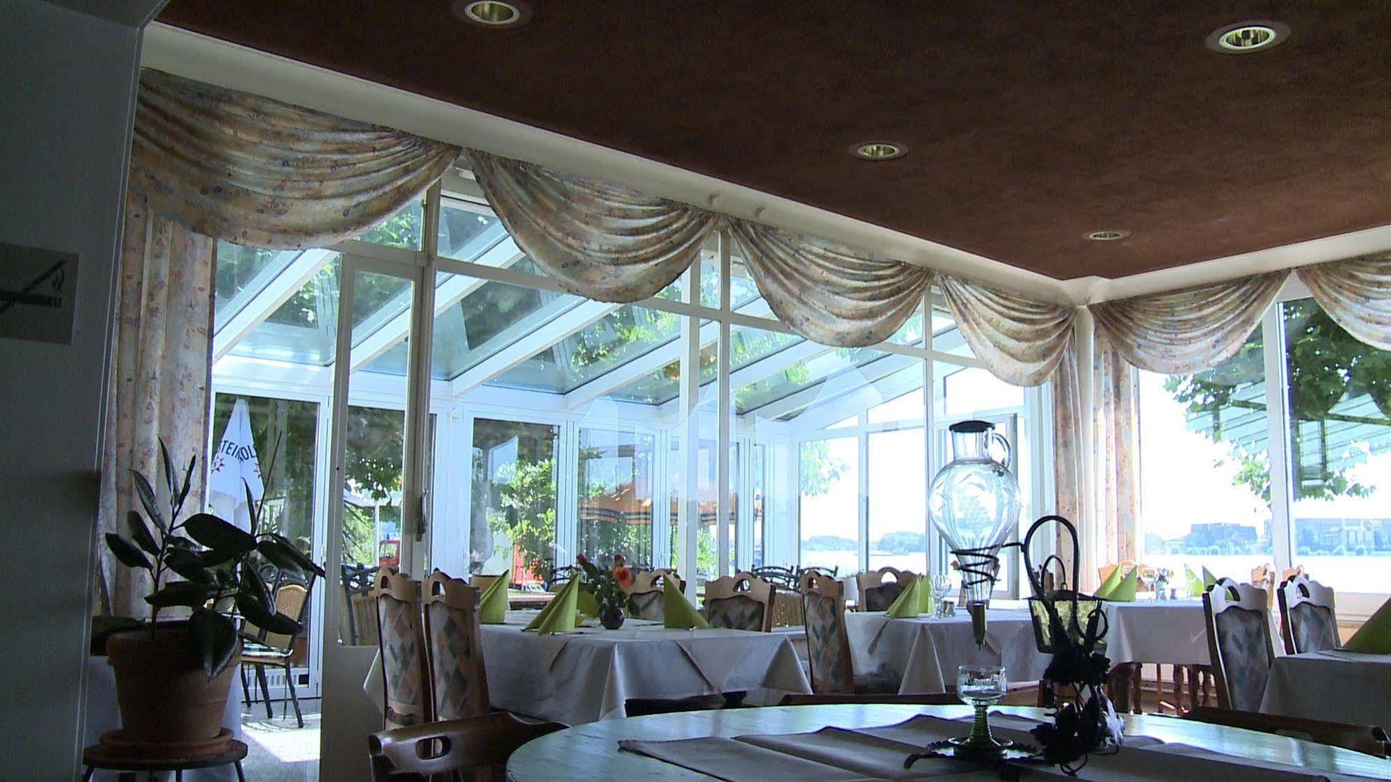 Zum Neuen Schwan Hotel Walluf Ngoại thất bức ảnh